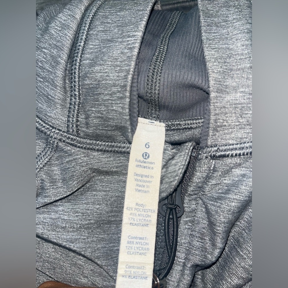 Lululemon Daily Practice Jacket - Picture 6 of 6